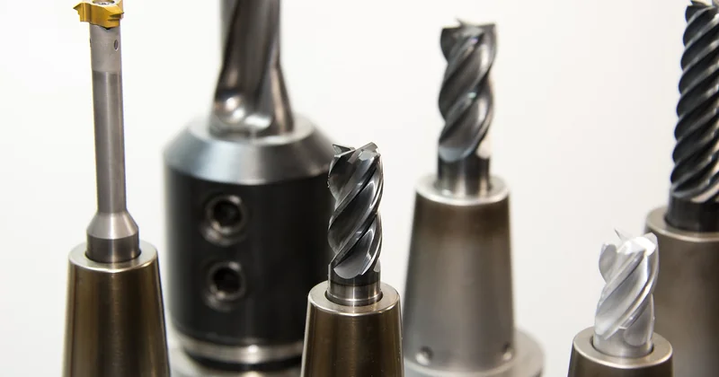 Des outils complémentaires, pas un remplacement complet